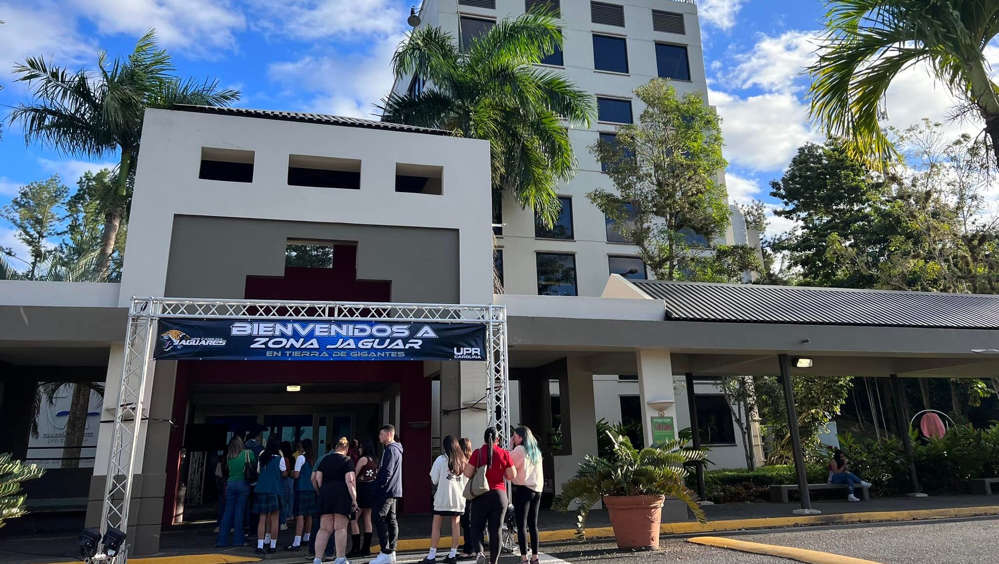 Open Night House UPR Carolina