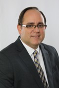Foto del profesor Edgardo Rivera, Ph.D.