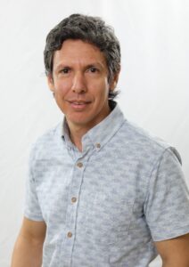 Foto del profesor Ernes Aragonés, Ph.D.