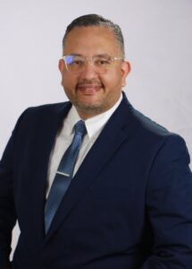 Dr. José García